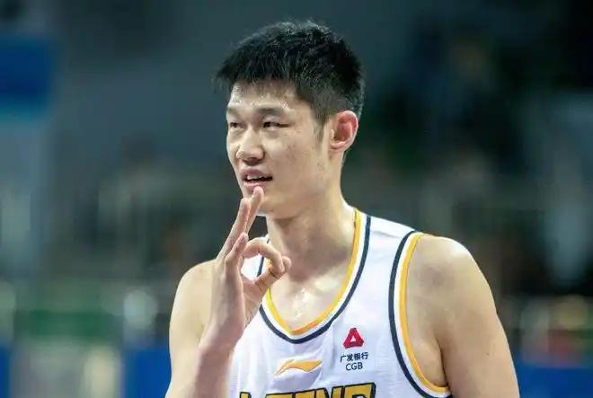 CBA常规赛第8轮，北京85-89不敌广厦，遭遇联赛首败

北京队此前7连胜，广