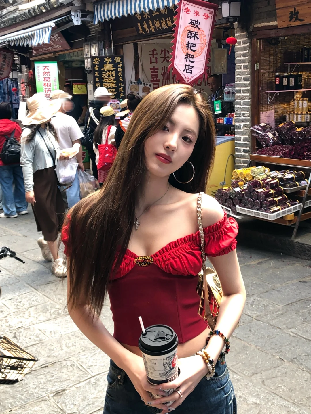 大理好适合红色系