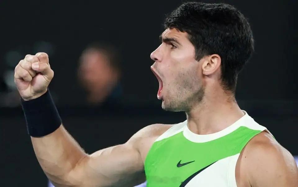 最年轻全满贯！阿尔卡拉斯3-1逆转德约，首夺澳网创多项纪录阿尔卡拉斯夺冠体育 2