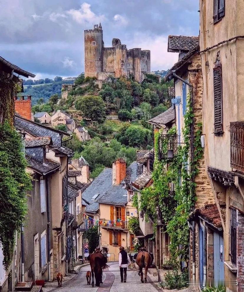 法国中世纪村庄