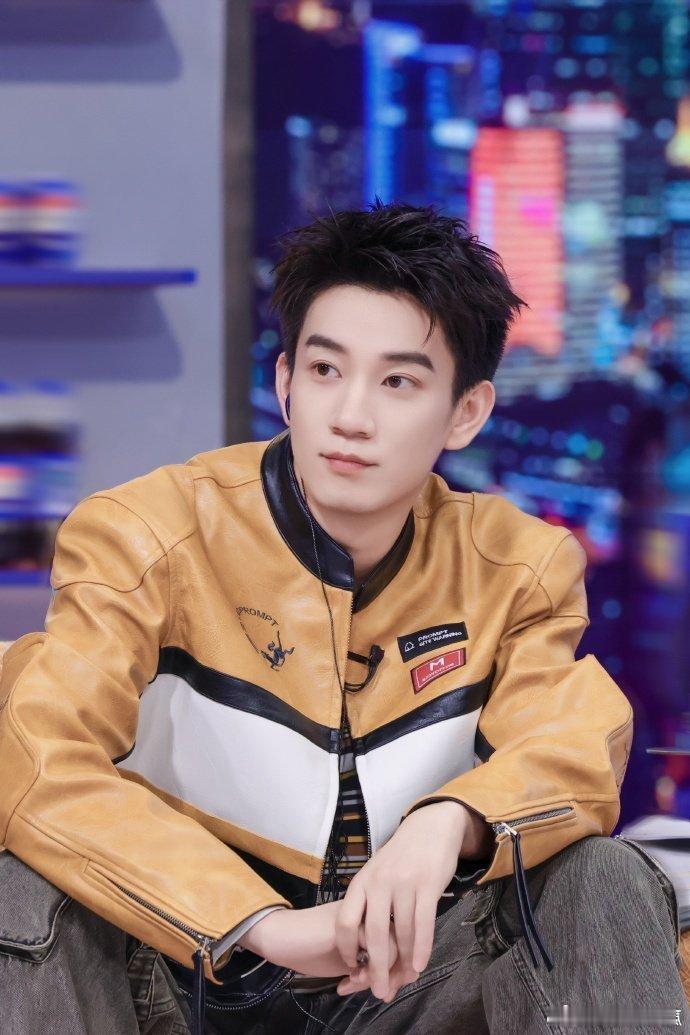 王子奇特邀主演变特别出演 头衔署名仅为合作形式，新规意在聚焦作品，勿被恶 意挑 