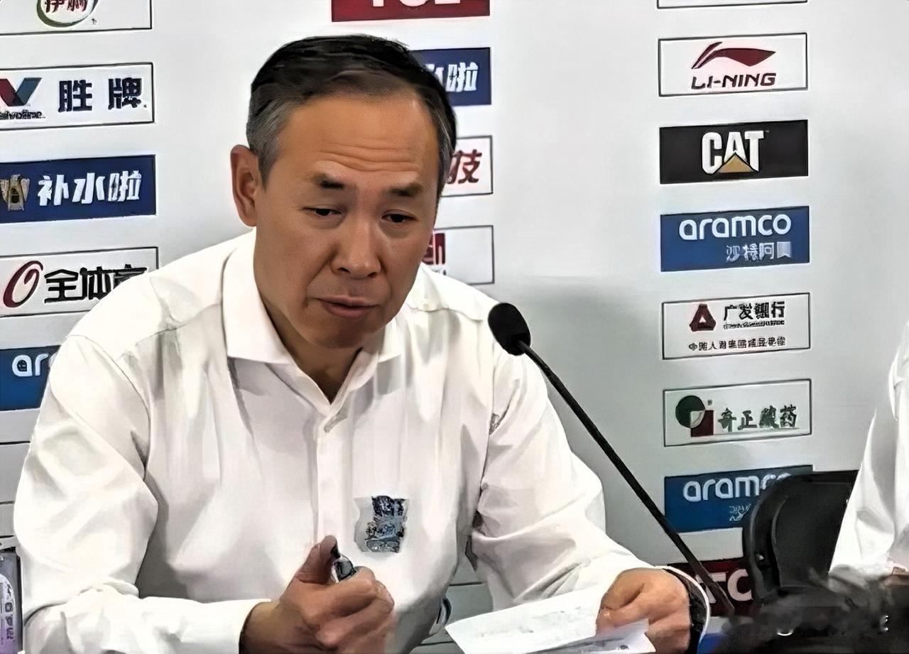 北京队G3输球后，主帅许利民说出了心里话：今天输了依然不是坏事，系列赛没结束！
