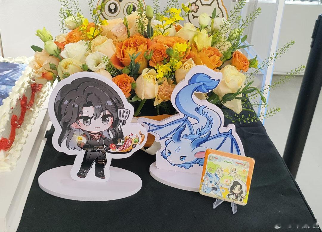 游戏入侵完结圈子慢慢壮大，喜欢寻歌的人越来越多，这份跨越文字的热爱汇聚在一起，温