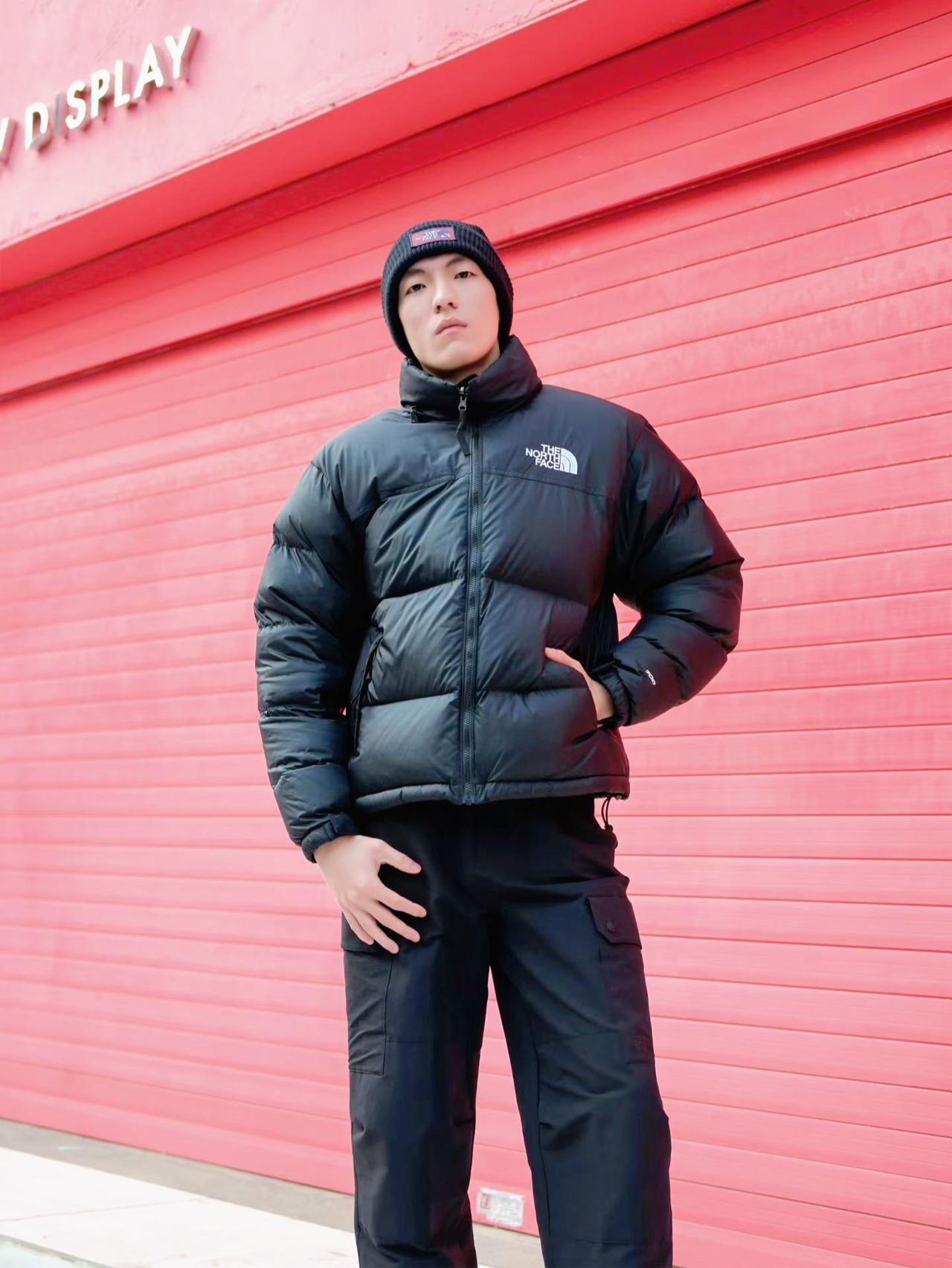 人像摄影约拍跟拍高品质羽绒服 男生穿搭日记 男士羽绒服 点赞为生存努力拼搏的年轻