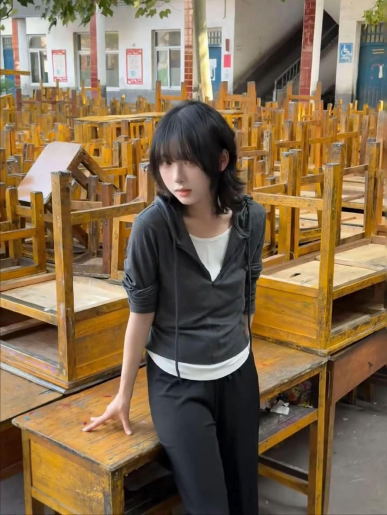 你把人民放心里，人民把你高高举起兔娘 鸡兔同笼 公益 教师