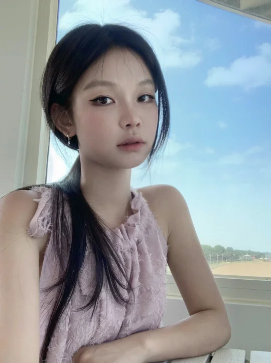 夏天就是低马尾的天下！！