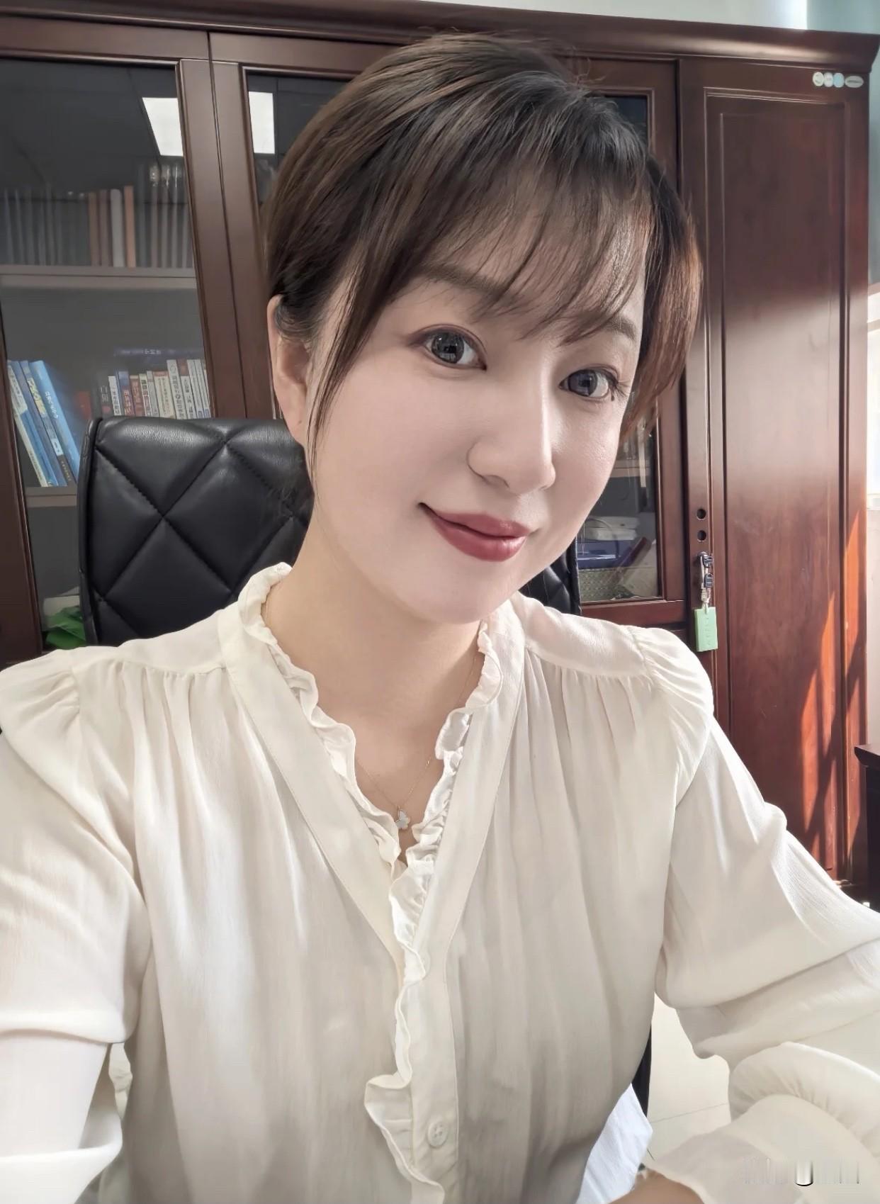 生活也该如此，顺遂向阳。在宜昌江畔的丽橙酒店，能感受城市难得的温柔，就像在旅途中