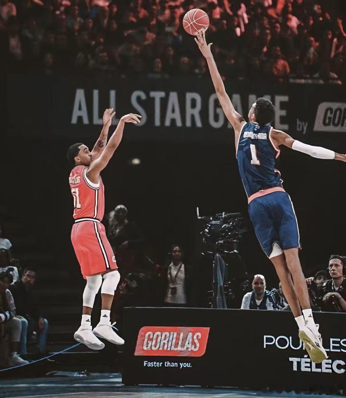 文班亚马 NBA2K27圣安东尼奥马刺新时代封面诞生✨Shams 确认：维克托・