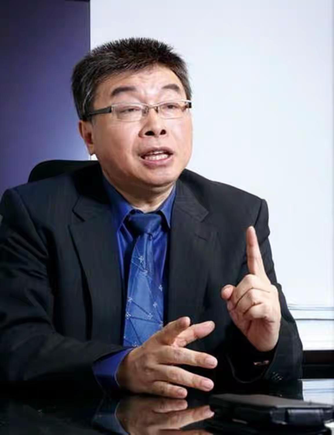 国民党为什么抗拒统一？

邱毅教授说了个大实话。他说，国民党要的两岸统一，是当年