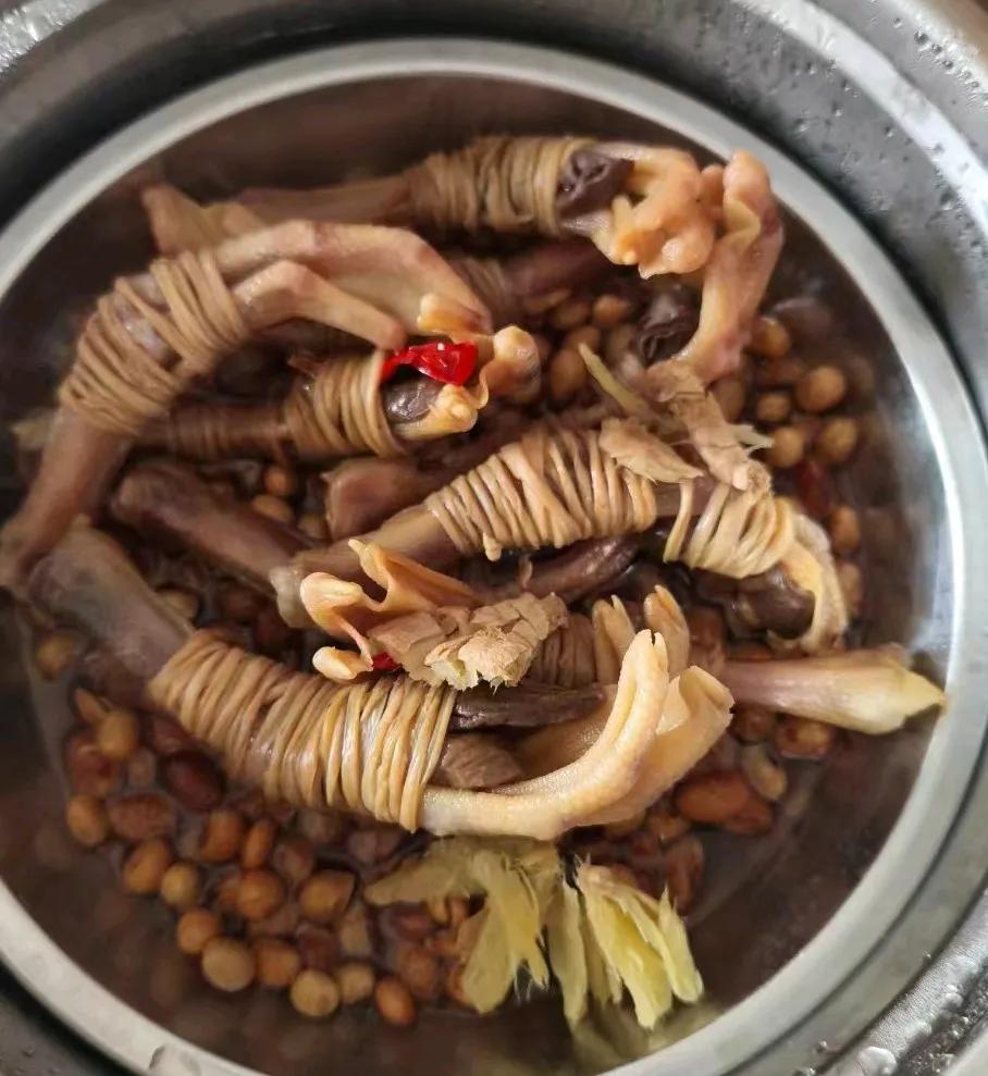 这是哪里的特产？好吃吗？