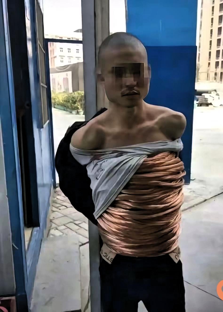 “电工不拿铜，一辈子受穷”？这话听着就离谱，别把偷摸当行规！
 
总有人说“电工