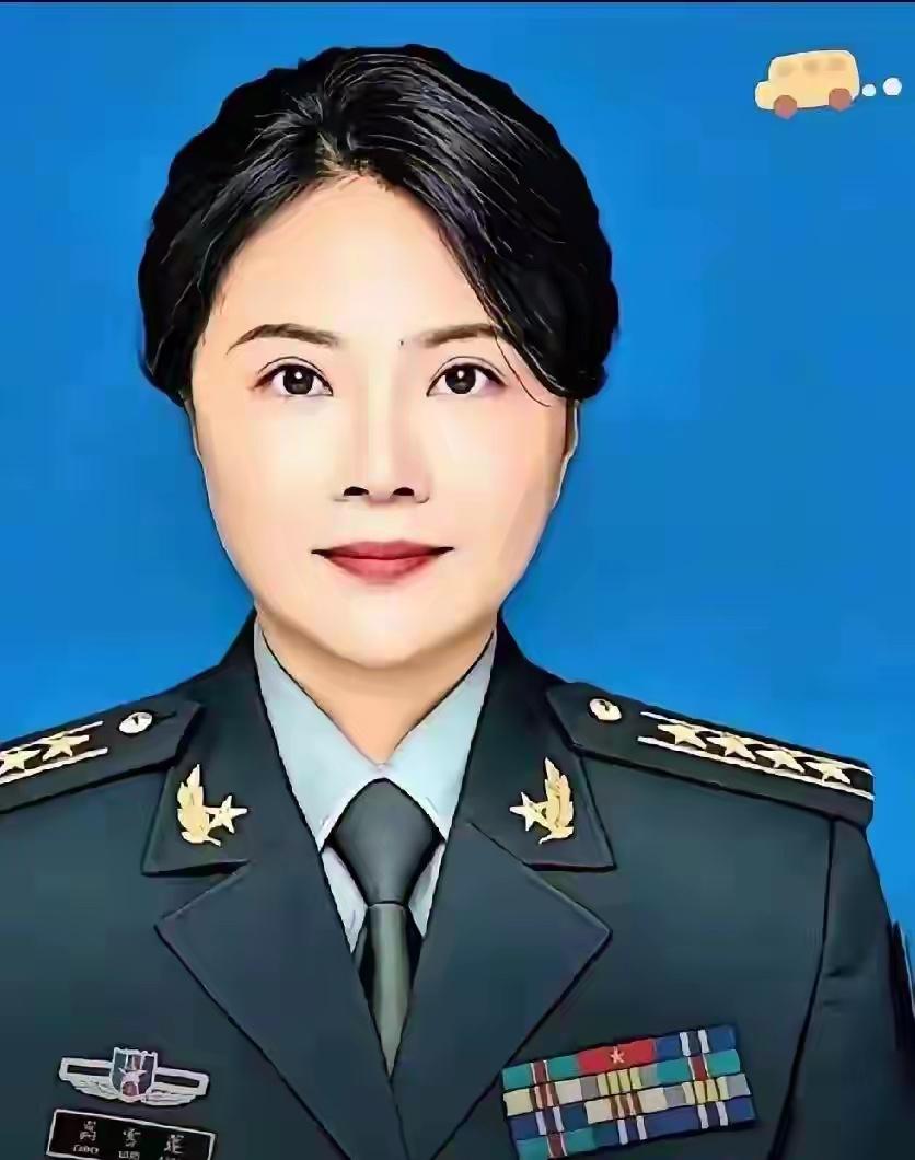 高原雪莲寄深情，一代边防军人的家国坚守

1976年10月，西藏军区某边防团团长