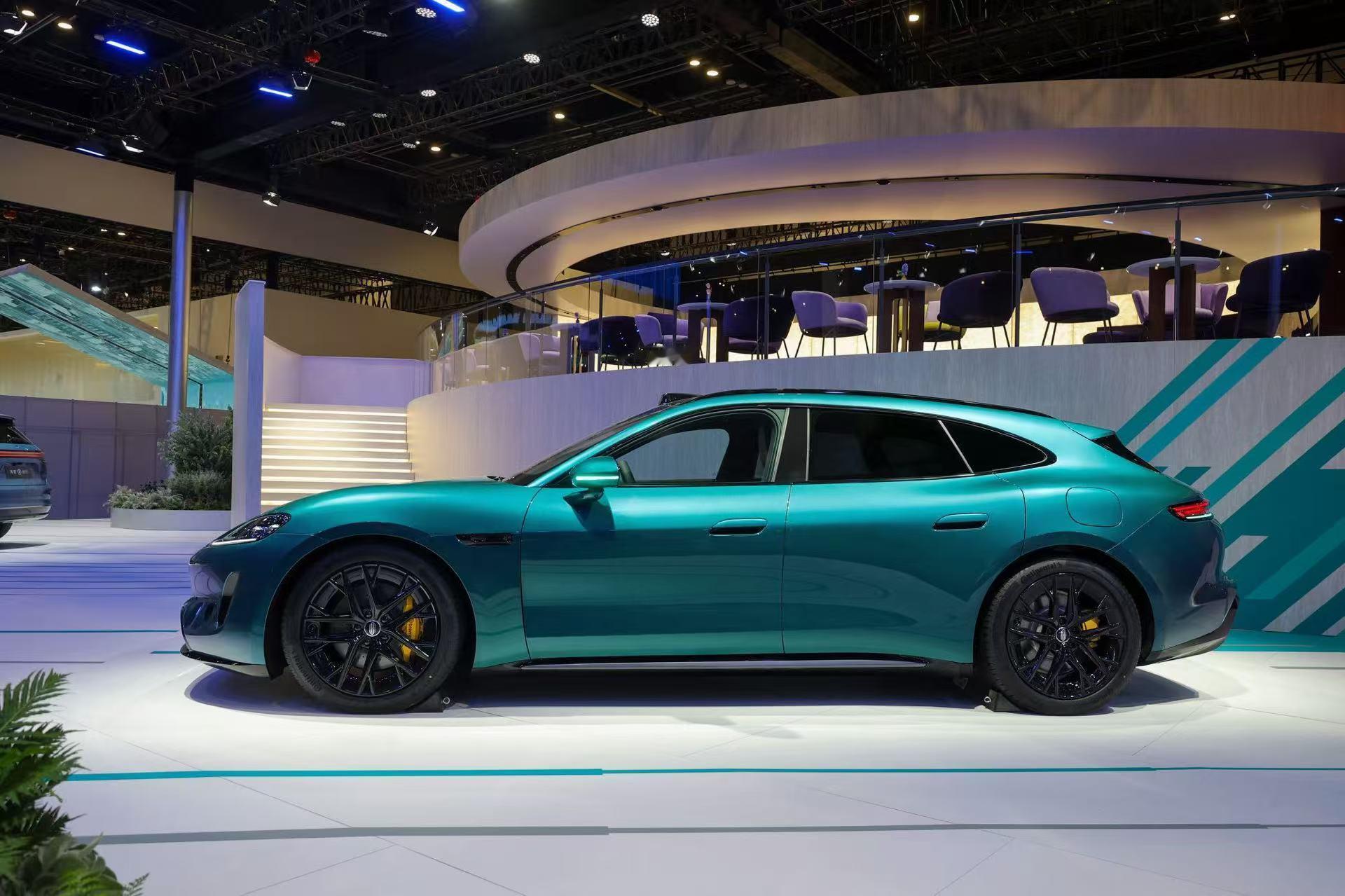 在北京看到肖战同款尚界展台成北京车展打卡点聚焦2026北京车展盛况，各大品牌展区