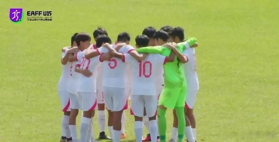 董路近日结合中国青少年梯队赴韩参赛经历，直指韩国足坛从青训阶段便存在系统性的主场