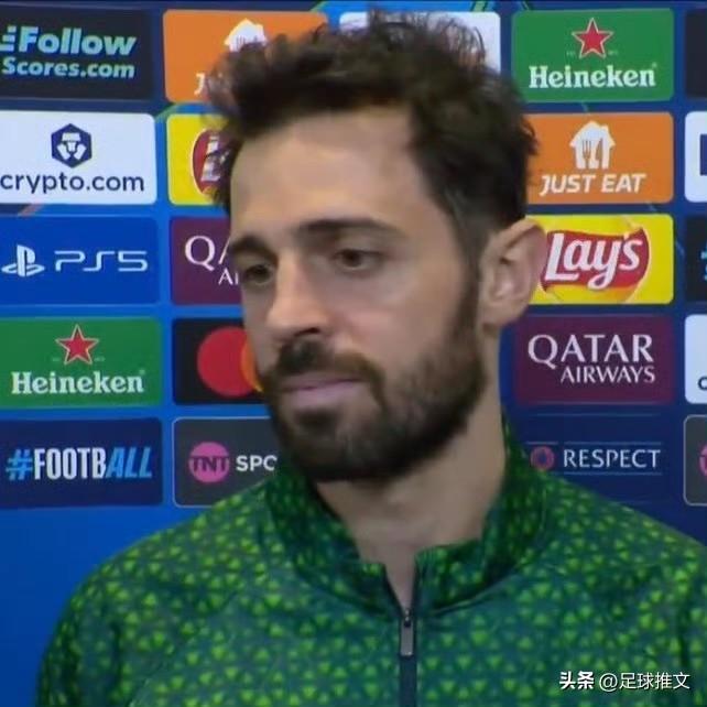 贝尔纳多·席尔瓦表示：“我们无法掌控比赛氛围，我认球队让情绪左右了比赛。当你面对