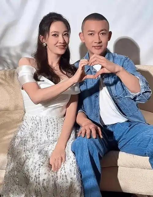 看到聂远女儿被简单的算术题难住，妈妈只是生气训了他两句，就导致聂远差点生气，女人