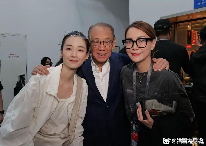 原来谢霆锋的演唱会嘉宾阵容这么强大！除了女朋友王菲来捧场，原来还聚集了这么多娱乐