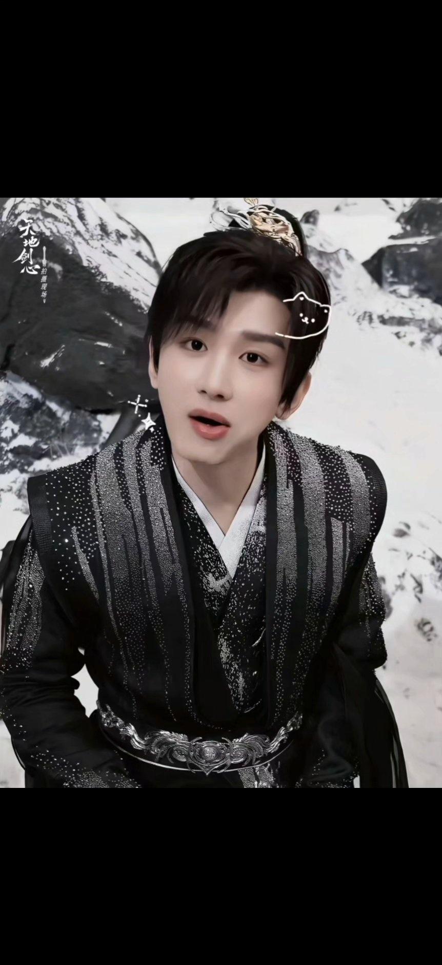 cy成毅天地剑心 cy成毅
愿你能被很多人喜爱，满腔热忱去展望未来ℳ𝓎 𝓉ℯ