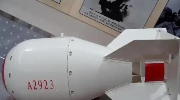 原子弹的原理早就已经公开，可为什么还有那么多国家依旧造不出原子弹？说句难听的，不