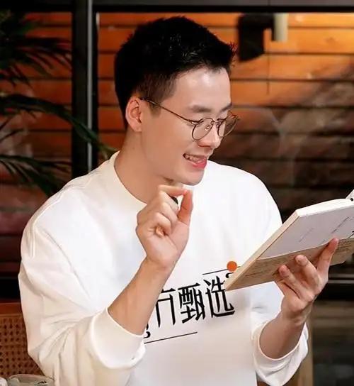 小企业靠老板,中企业靠制度,大企业靠文化，
东方甄选制度杀死了情怀，文化已死？