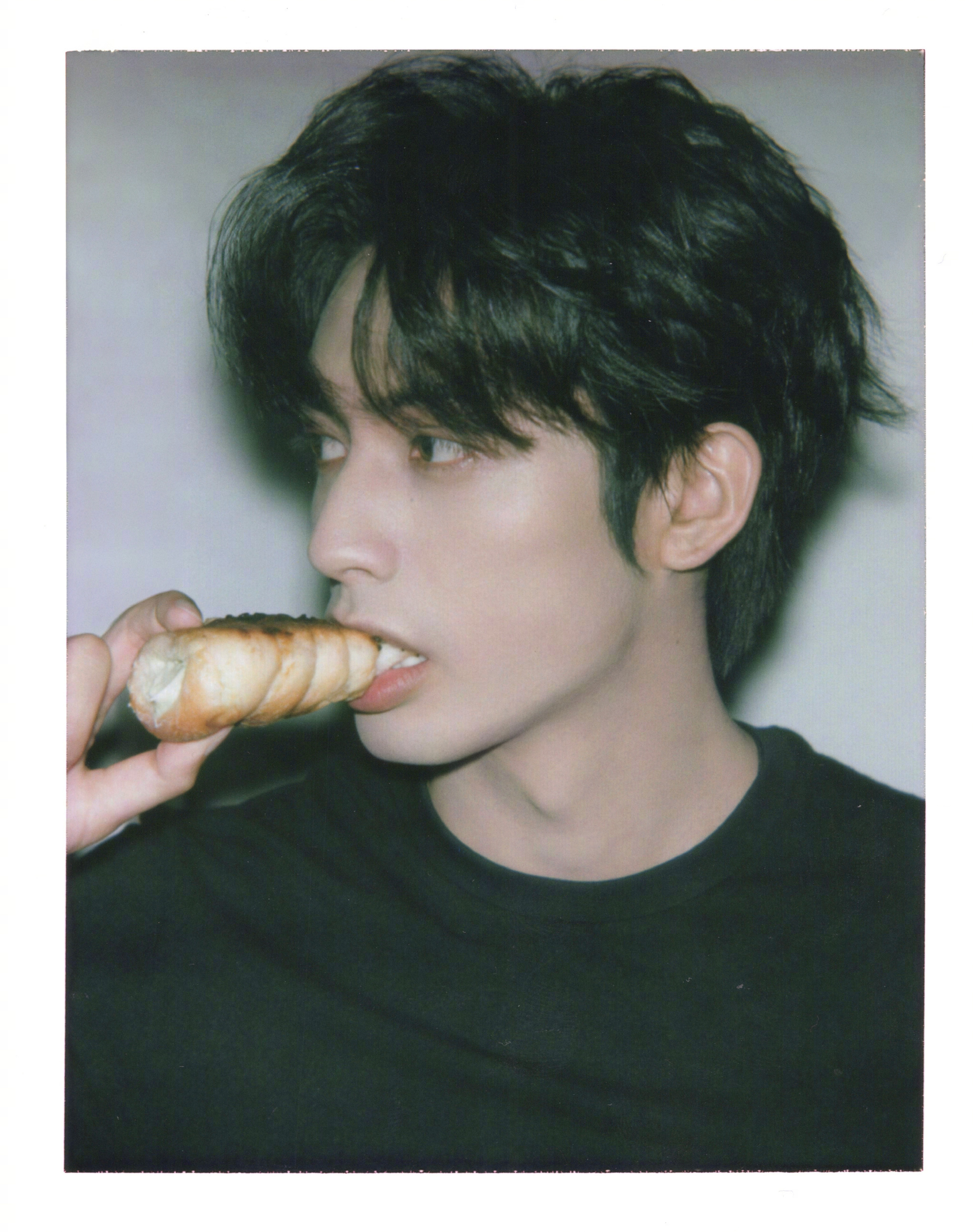 谁能打响男明星撕拉片第一枪 龙已打响，下一个看谁？ ​​​