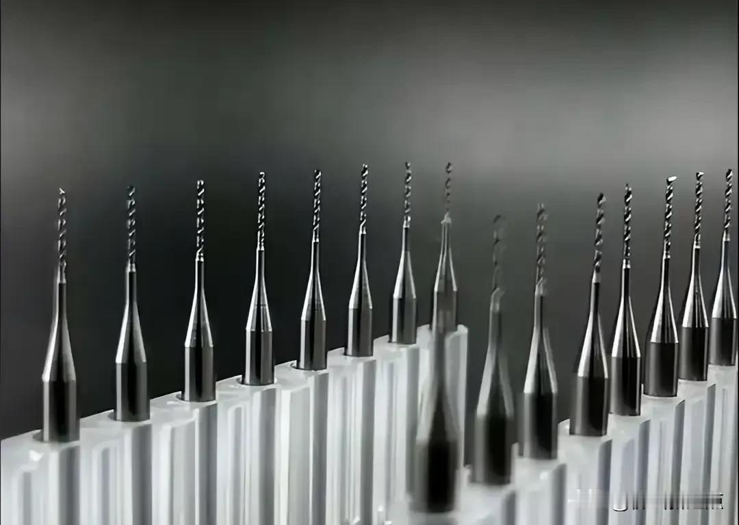 PCB钻针这个AI服务器电路板的核心耗材，中国企业实现从钨钢棒、加工设备到成品钻