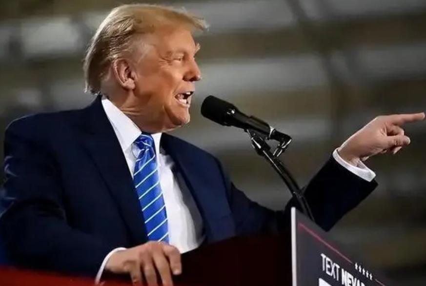 伊朗终于摸到对付美军的三寸了，也就是不管谁打击伊朗，伊朗将把打击目标锁定中东小霸