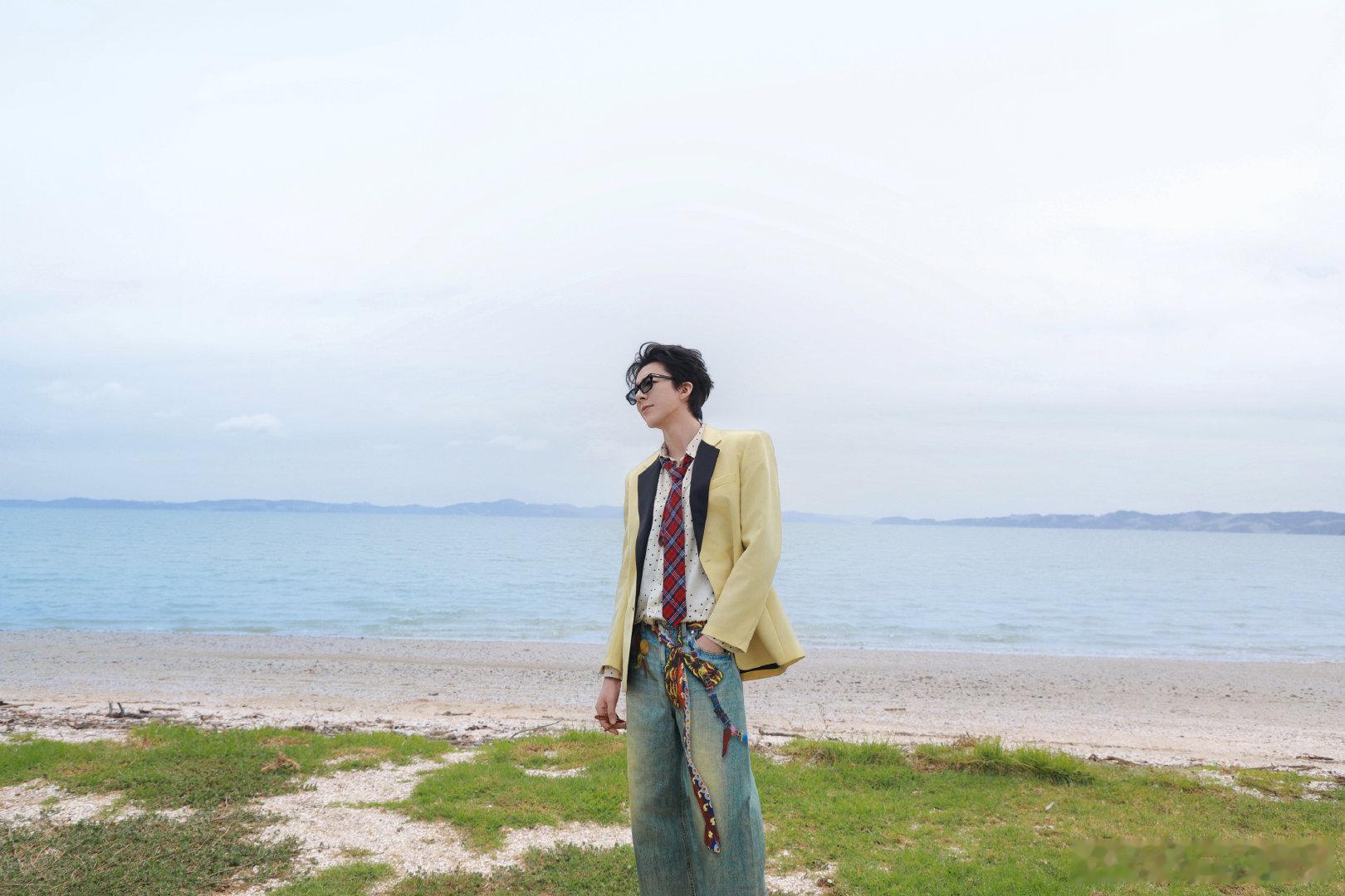 刘宇宁地球超新鲜 | 刘宇宁海飞丝品牌代言人 | 摩登兄弟日常里的随性状态也帅得