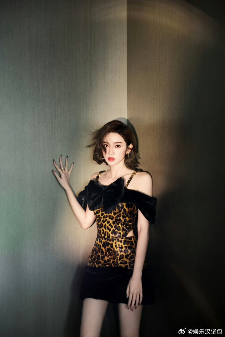 唐艺昕加盟乘风心情很曼妙 终于等到唐艺昕官宣浪姐！我的心情和姐姐一样曼妙——剪影