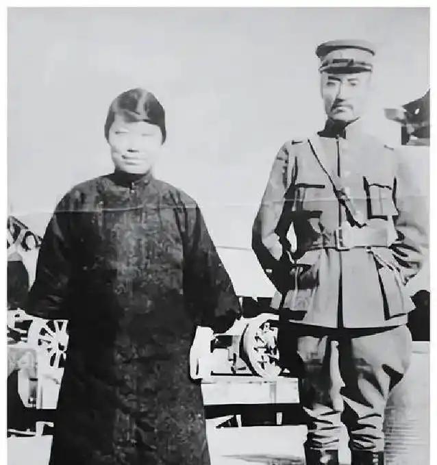 1925年，归国后不久的郭松龄在整顿军部时，以恤金事会见杨宇霆，杨表示统计恤金人