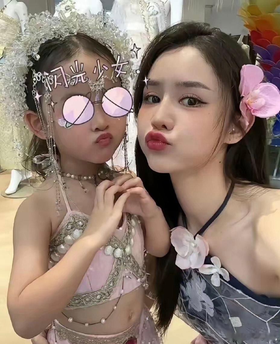 林峯女儿长得也太好看了吧，张馨月晒出女儿林晨曦与林峯的最新合影，父女俩一起制作美