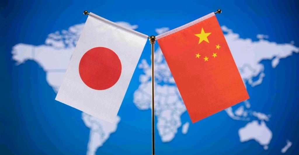 日本前驻华大使垂秀夫的一番话，把高市早苗的尴尬处境暴露的非常的彻底。垂秀夫声称，