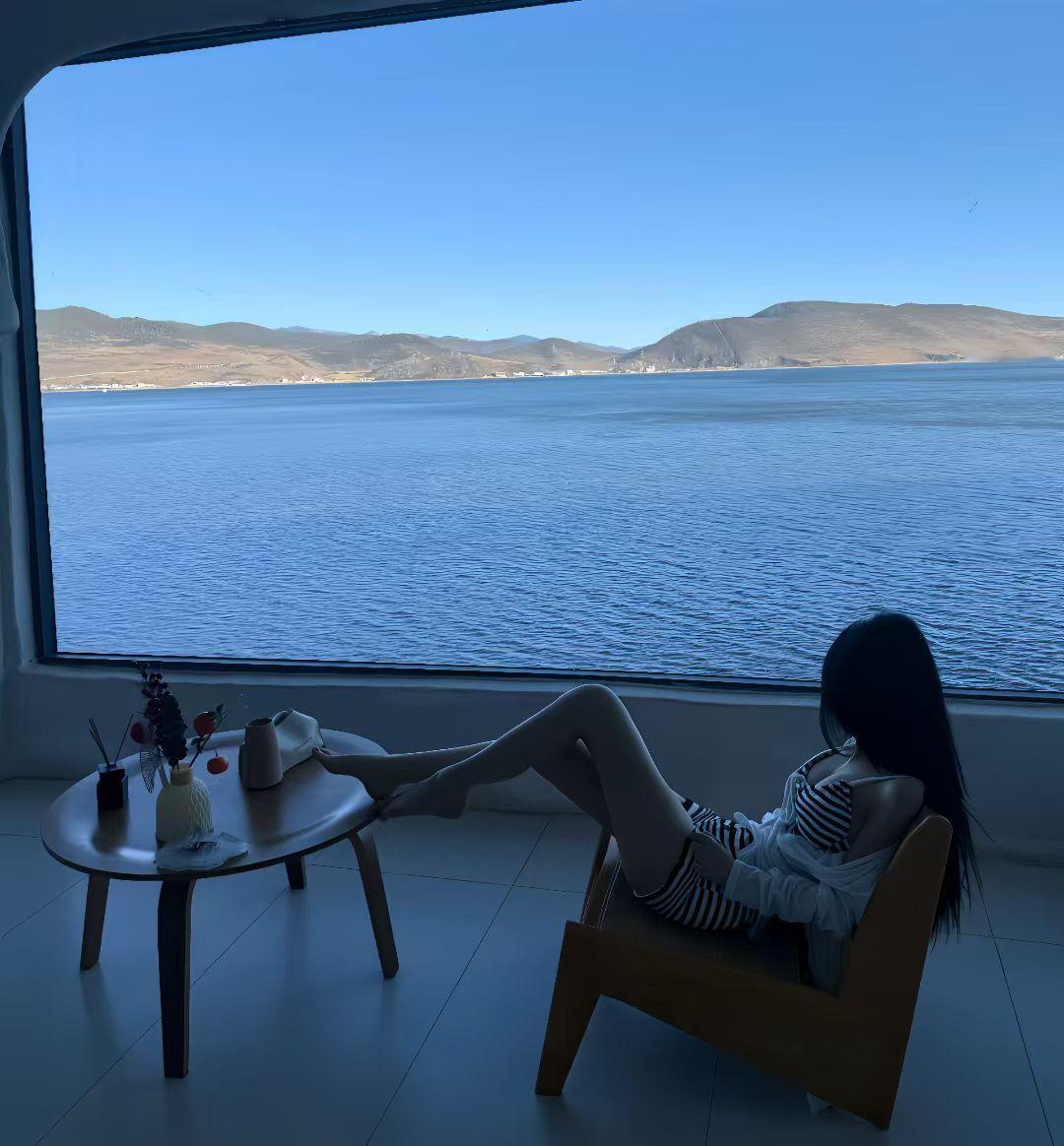 赴一场湖的约会🌊 ​​​