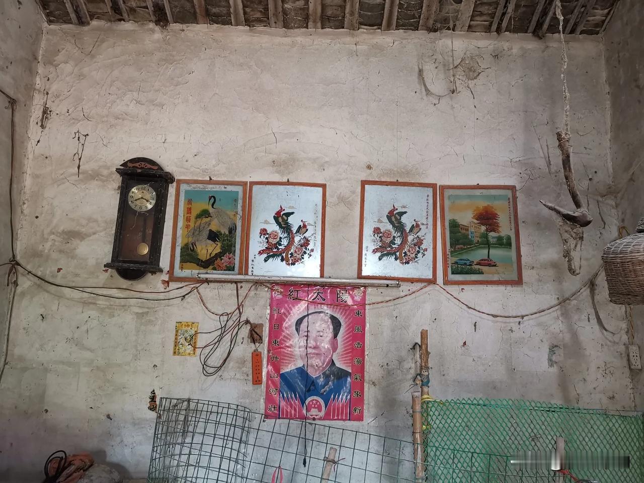 #老房子的模样# 老房子，这样的物件你见过几件？#我看到的老房子# #旧居怀旧#