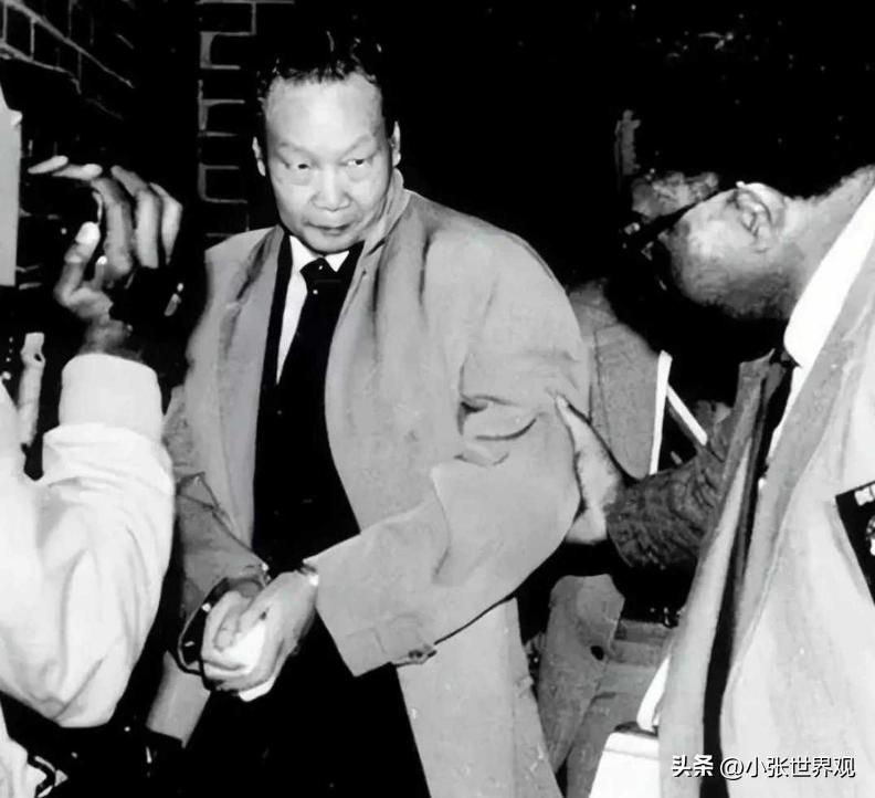 用塑料袋坚守了自己信仰！1986年，潜伏美国37年的金无怠被捕，他抓住早餐后一小