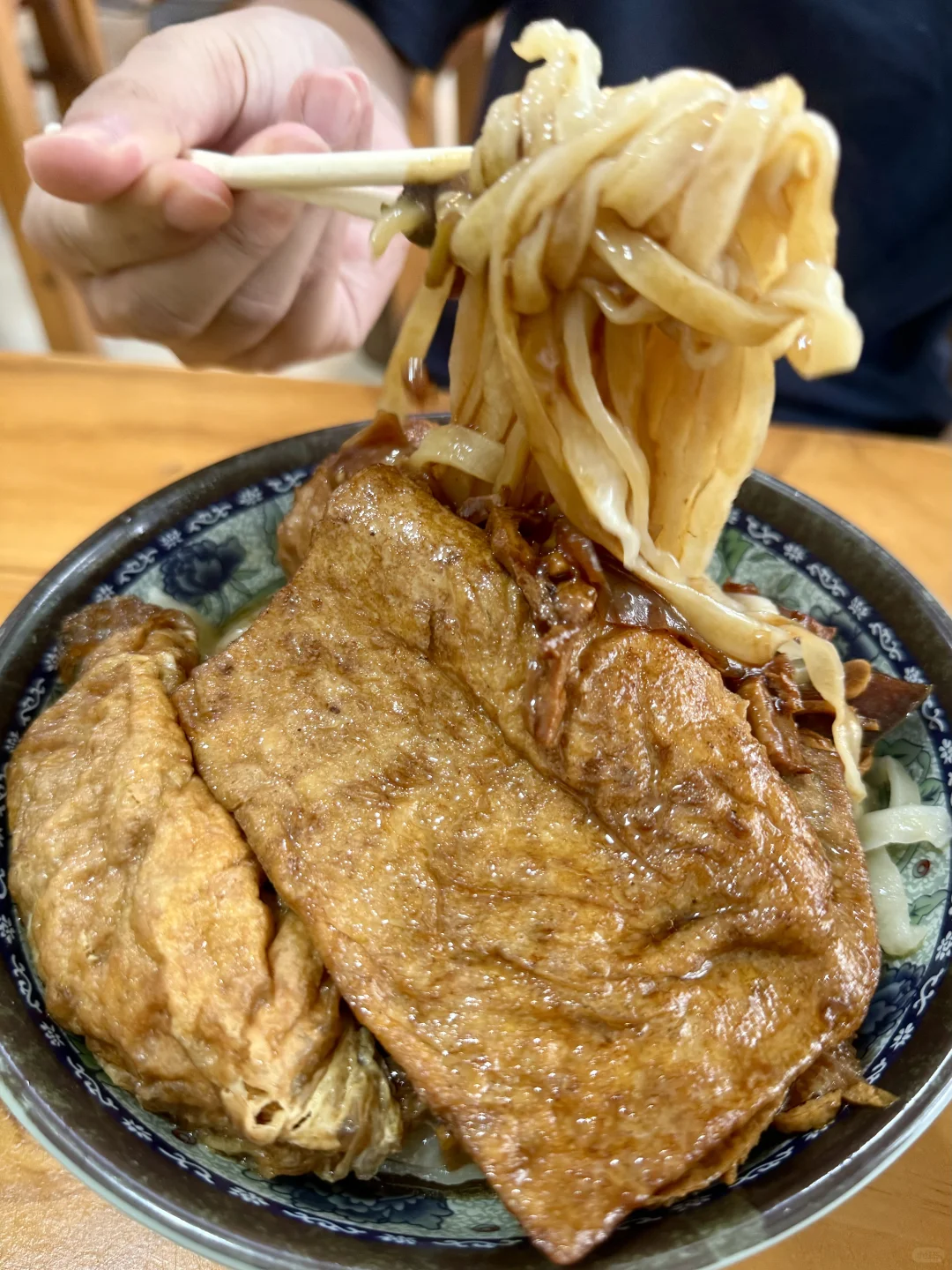 济南10r的面馆，跟着网友来的。。。没白来！