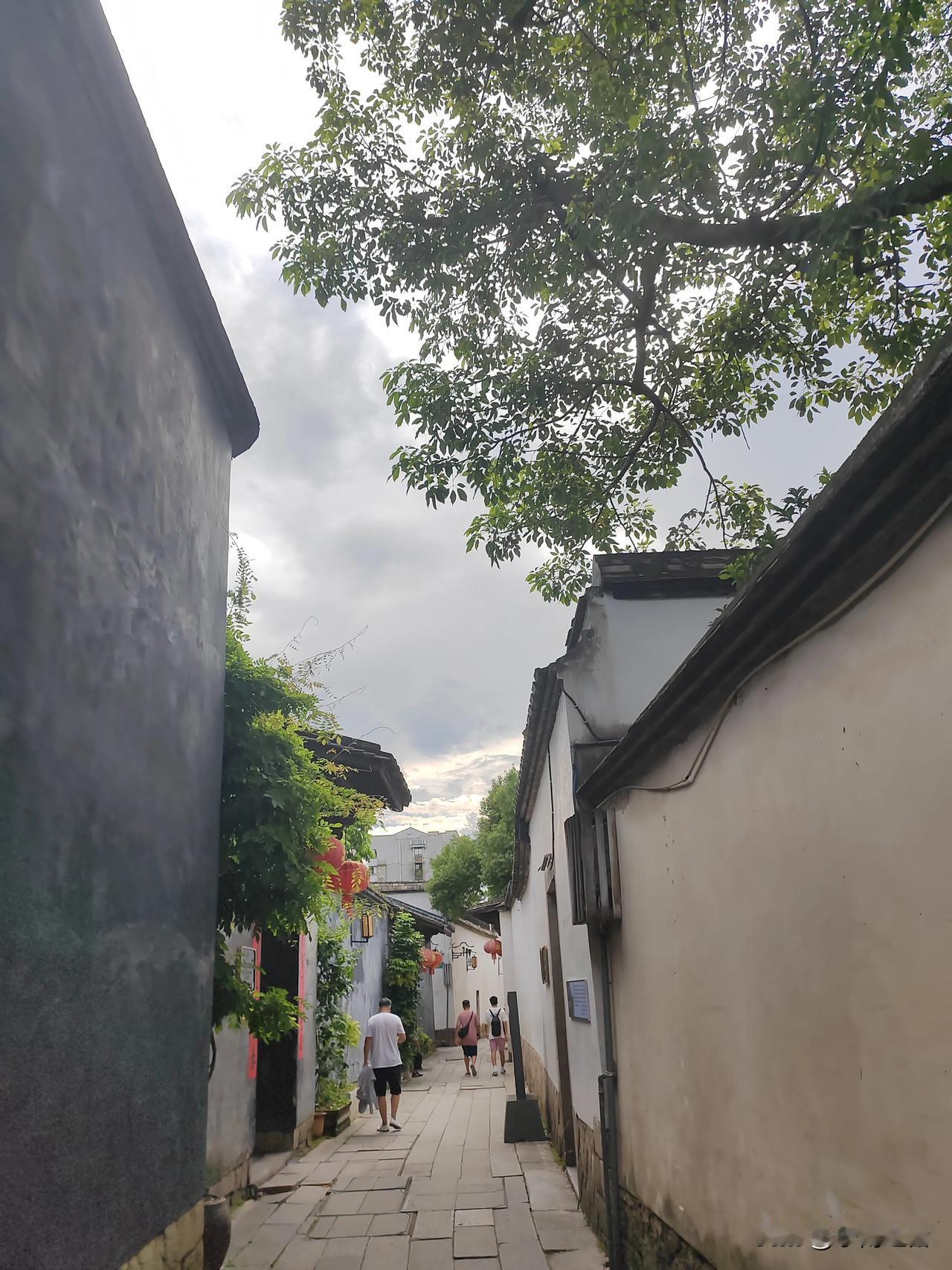都骂陈世美是“渣男天花板”？但你可能不知道，他根本不是负心汉？
 
一提到陈世美