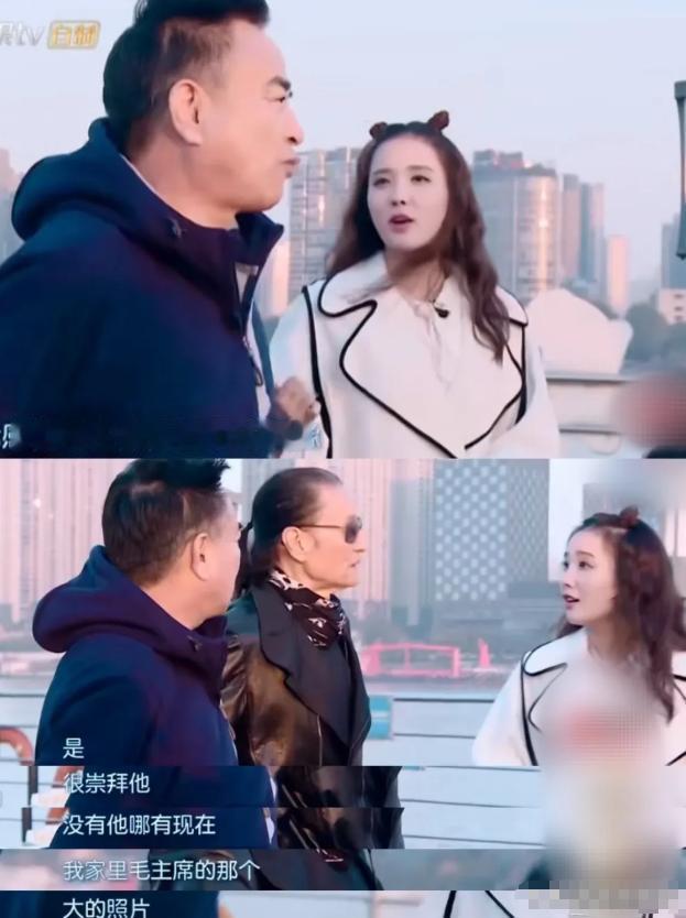 谢贤最敬佩的人是毛主席，他家里的客厅一直悬挂着毛主席的照片，他曾说过：“很敬仰他