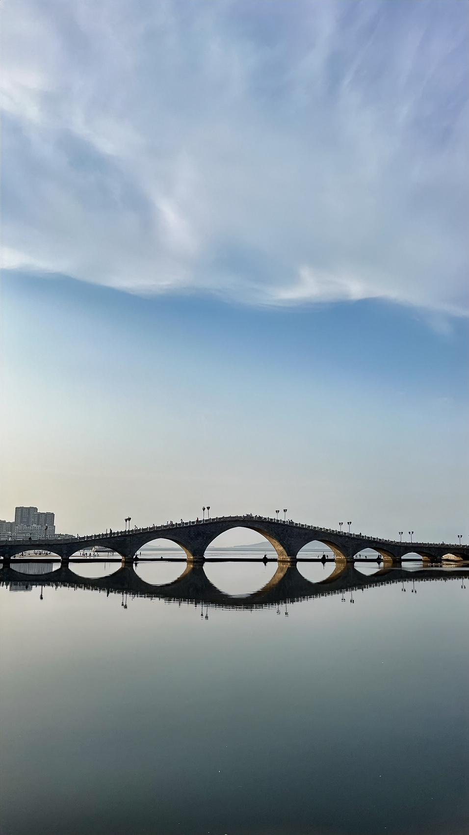 中国“零差评”的12大城市！物价低节奏慢，此生必去

1. 乐山：美食之都，物价