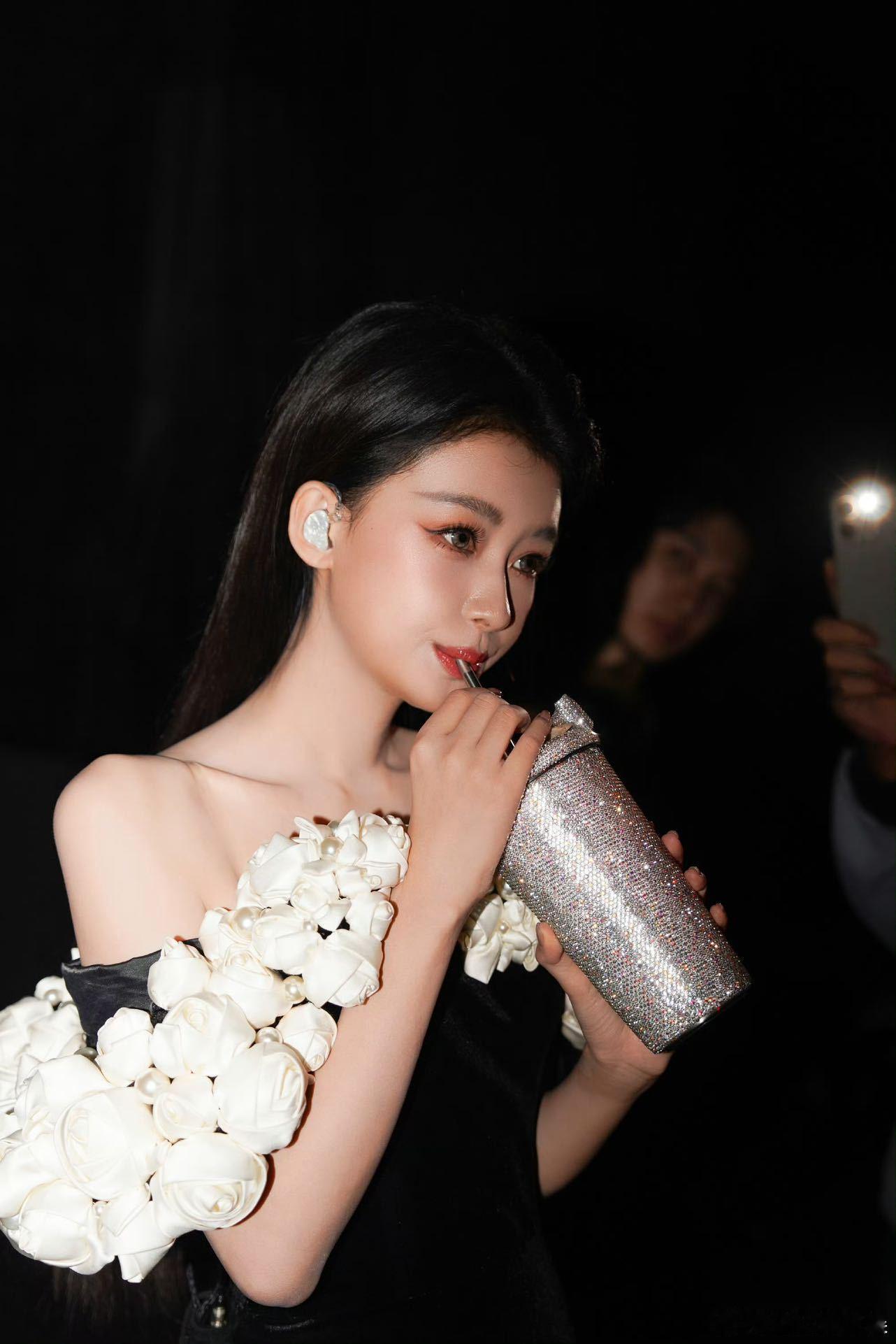 孙怡一不小心成了大vocal乘风2026 以前总觉得孙怡是甜美挂的，没想到唱起歌