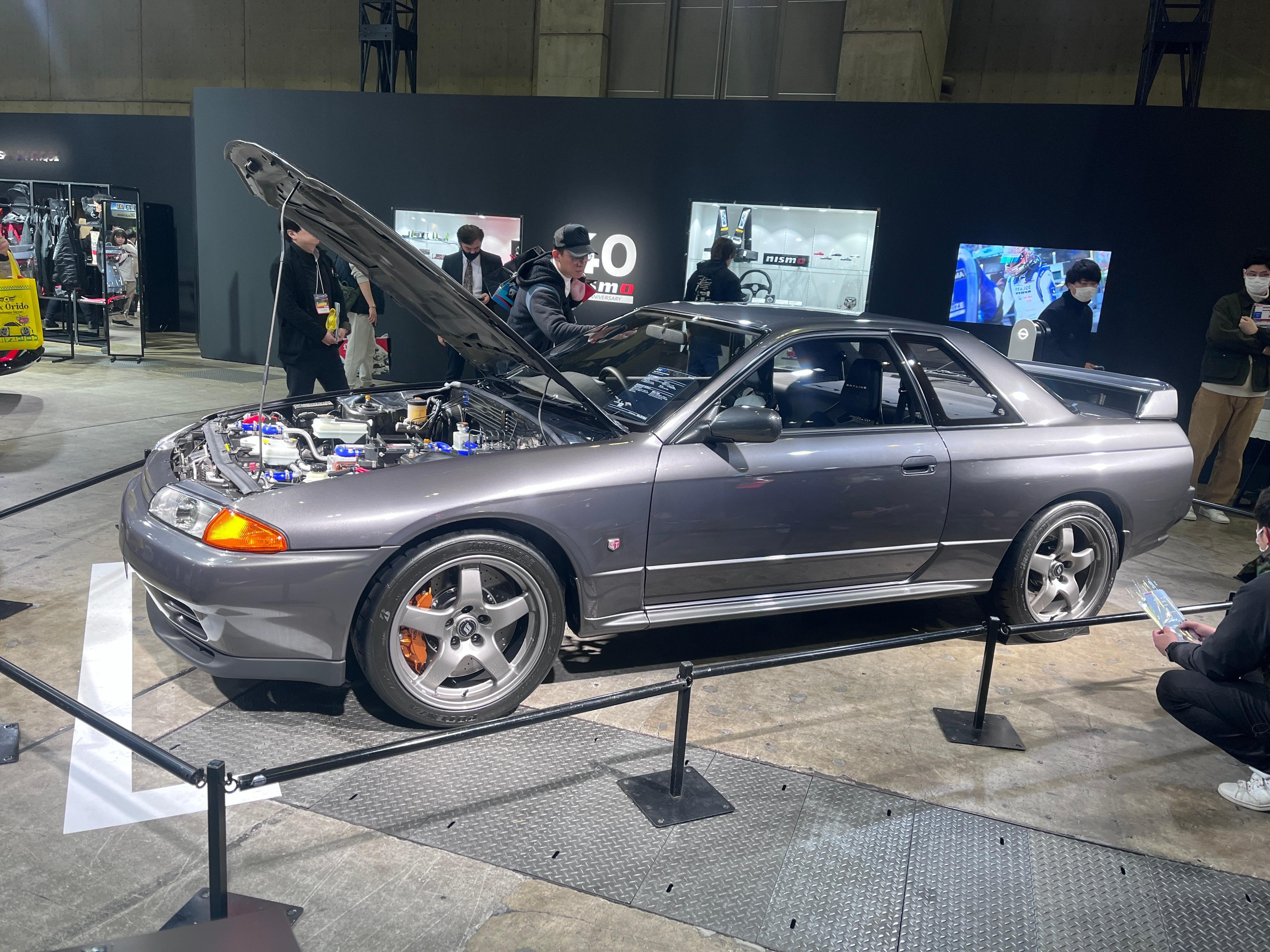 日产改装的纯电版四驱R32，这种改装复刻车新能源动力..在海外都是合法的，有很多