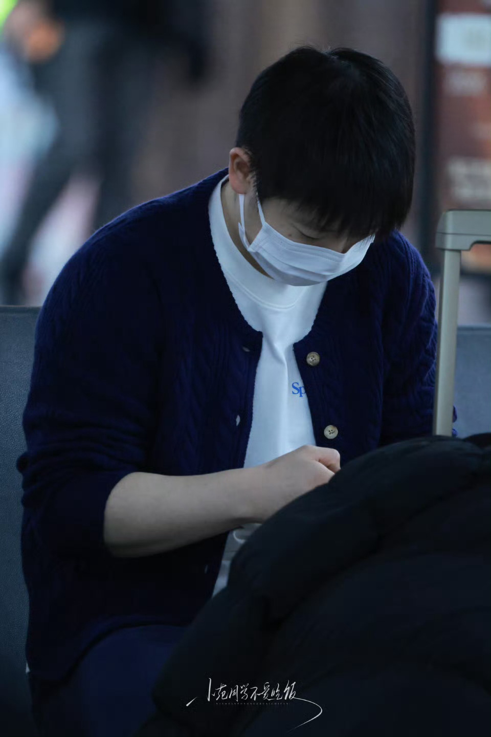 好可爱的宝宝！！！这就画小开衫cr见水印老师