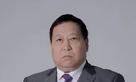 一个本应前途无量的警察，为什么落得家破人亡？他生前说了一句话，让人心酸：“我不是