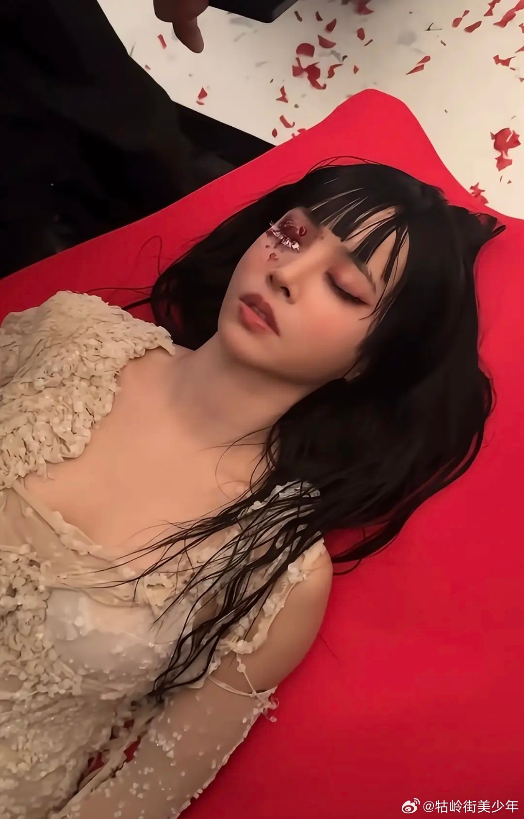猜猜这是谁 ​​​