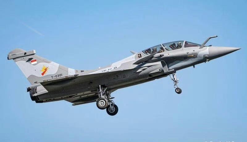 印尼接收的首架双座阵风战机，编号T-0301