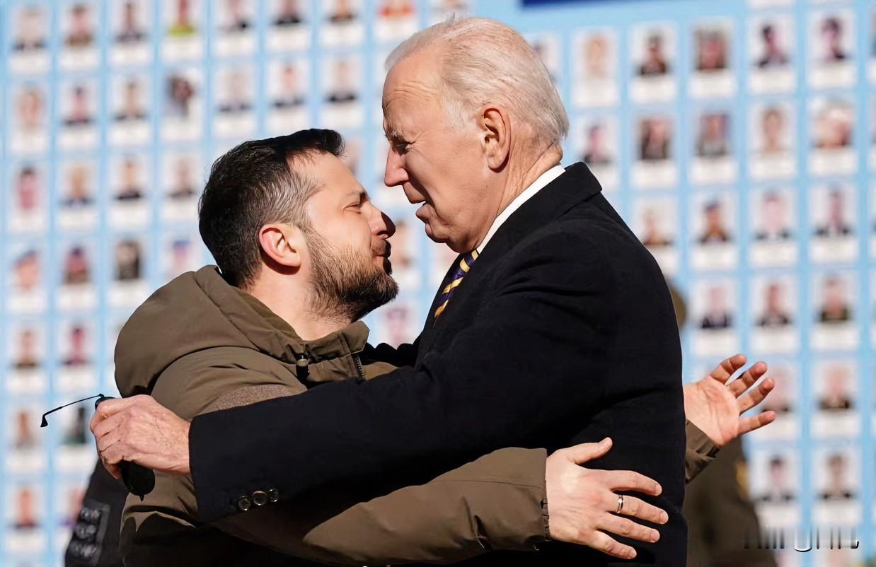 一片哗然！北约和美国在俄乌战争爆发的第一天就放弃了乌克兰！英国《泰晤士报》在最新