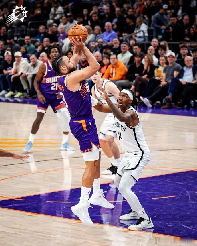 火爆冲突5人吃T！太阳险胜篮网狄龙26分濒临禁赛 波特36分北京时间1月28日，