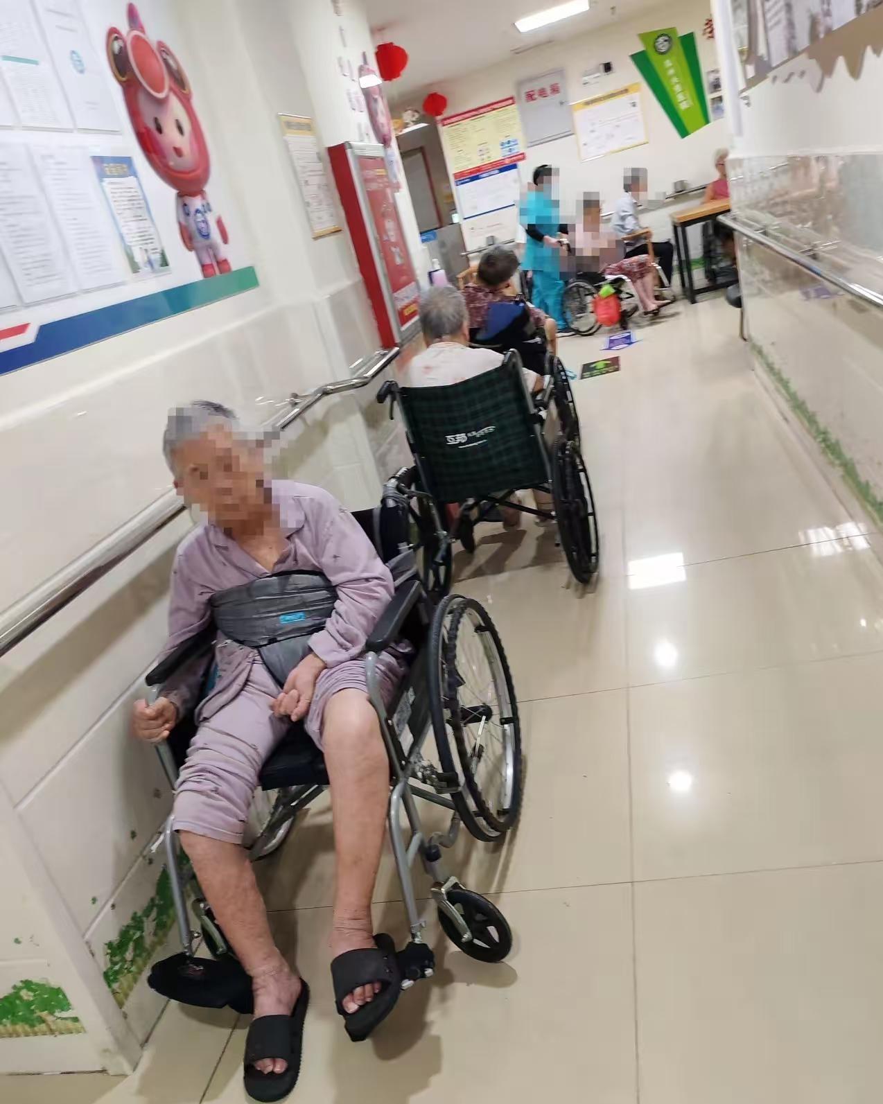 为什么赡养老人很难？因为老人是有想法，有个性固执的大活人，不仅要物质供养，还要精