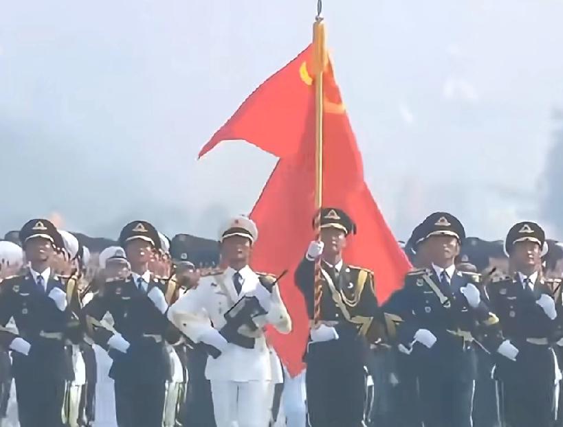 中国朱大使回怼美国大使
把中国抹黑成“大灰狼”？美国大使才是把霸凌写在脸上的真狼
