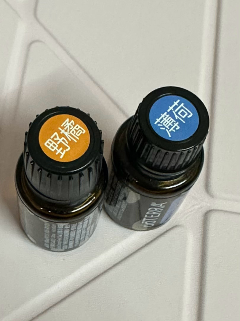 好物分享多聞好的香氣，提升記憶力喔，今天房間充滿🍊與薄荷的香味，嗯，好香喔🌹